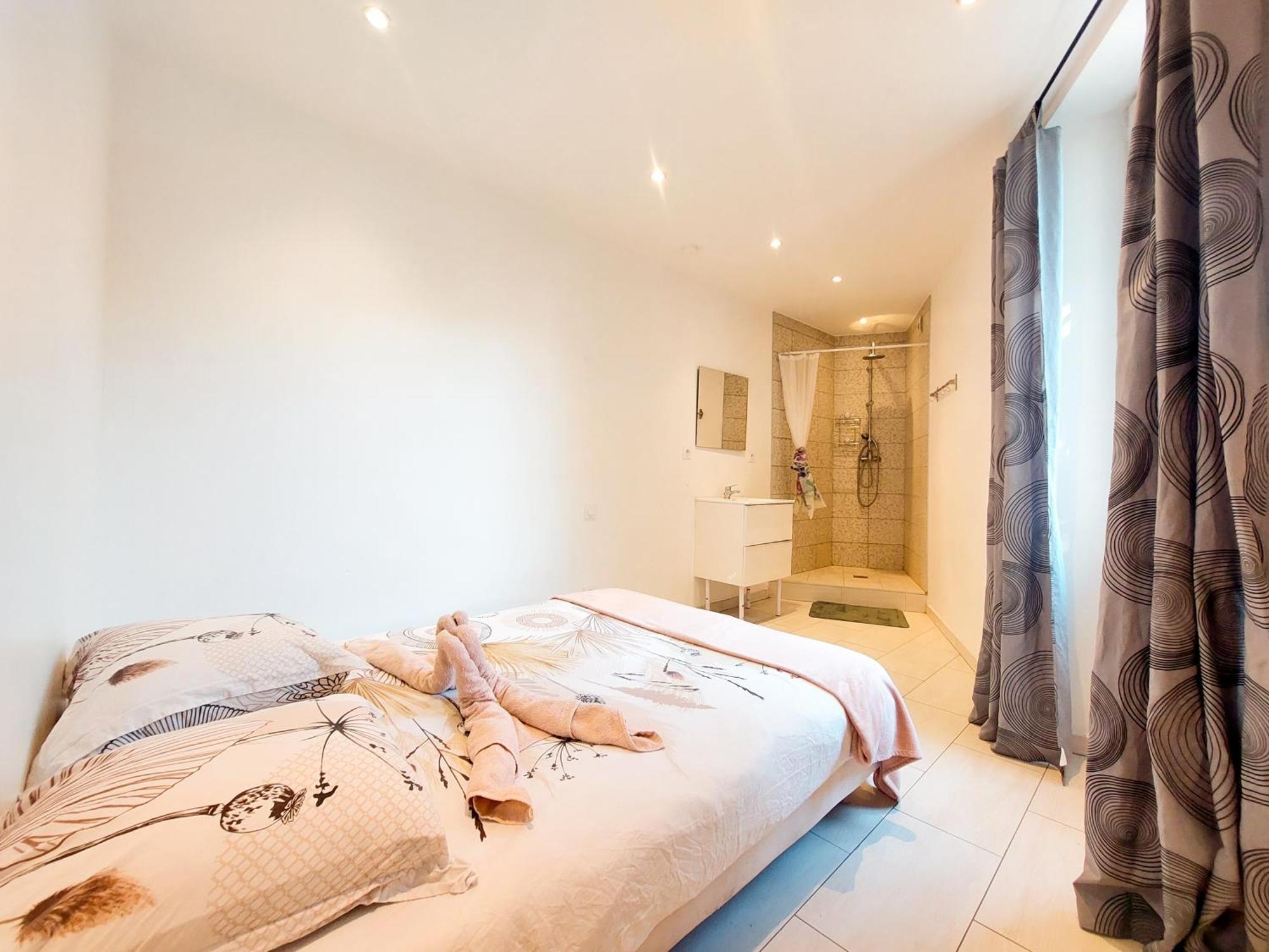 Charmant Appartement Pres Du Marche, Gare Et Port A 5Mn Toulon Luaran gambar